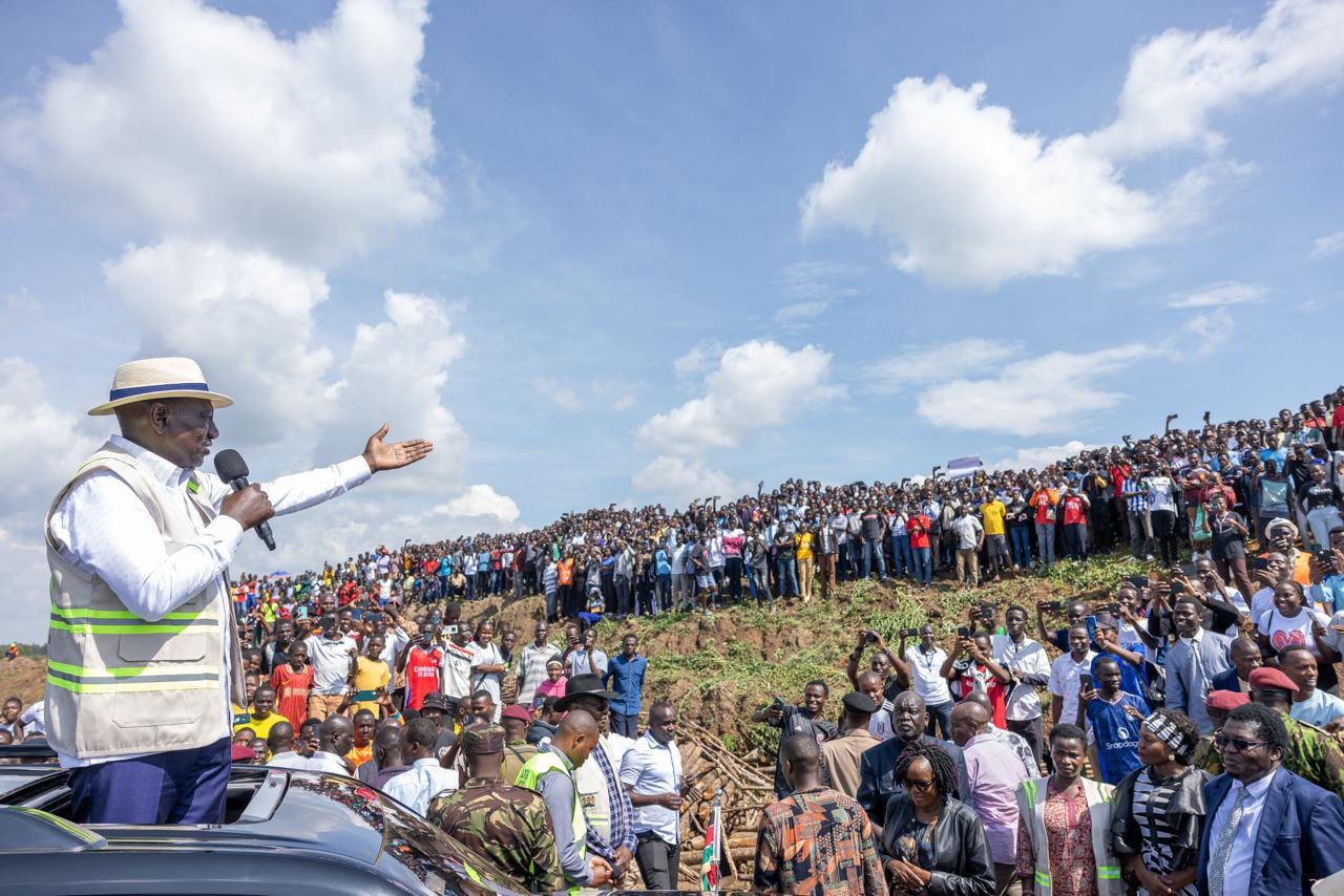 If told to pay for ID, report to police – Ruto