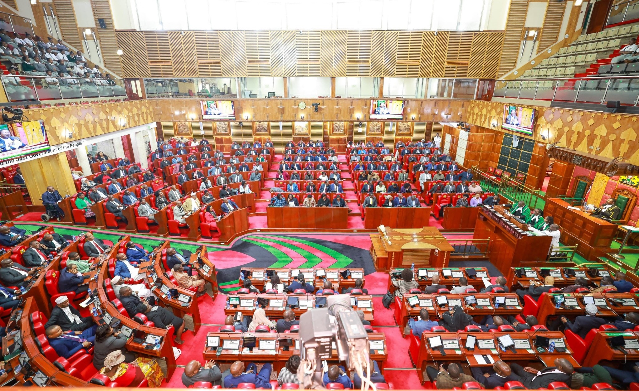 Lecturers take pay battle to Parliament as four-year salary row deepens