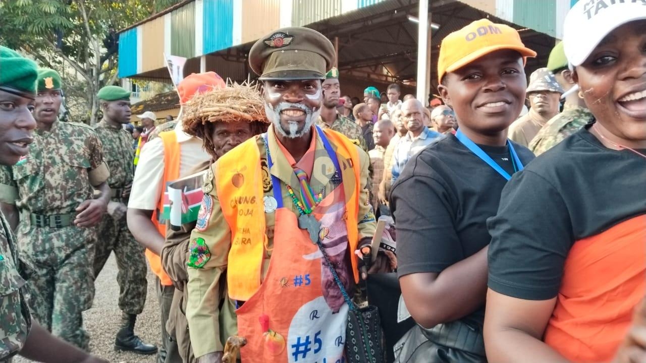 [PHOTOS] How unique, colourful attires punctuated Raila’s send-off
