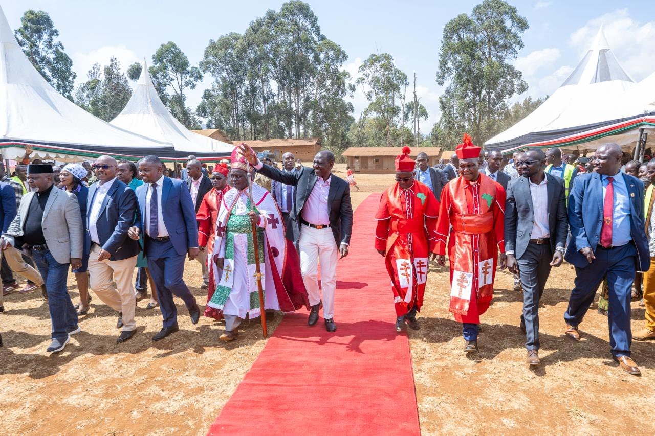 Ruto vows to elevate Meru to city status, construct State Lodge