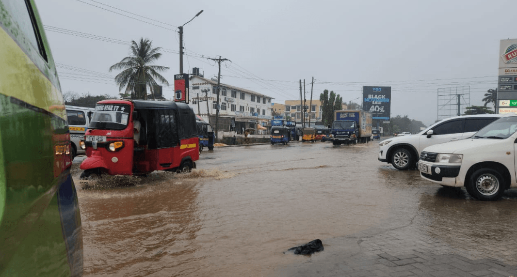 [PHOTOS] Heavy rains pound Ukunda, Diani
