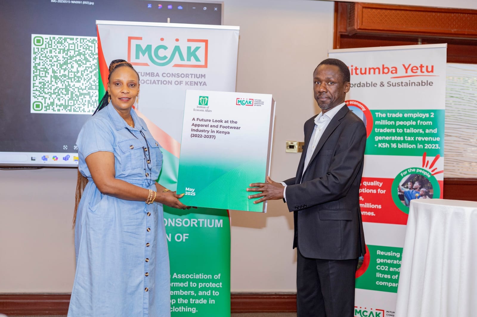 Second-hand clothing coalition demands transparency in UNEP textile circularity project