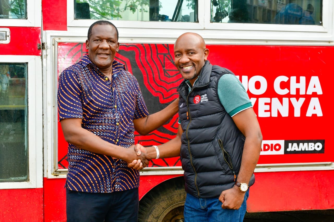 Crowds cheer as Radio Jambo crings fun and music to Kisumu