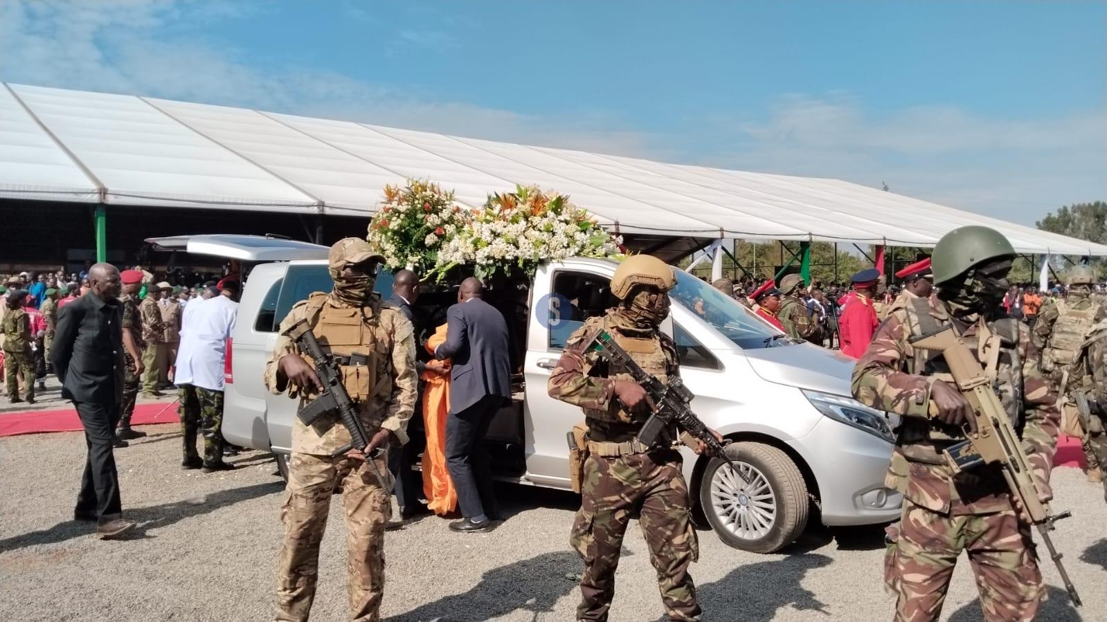 [PHOTOS] Raila's body arrives at Jaramogi University