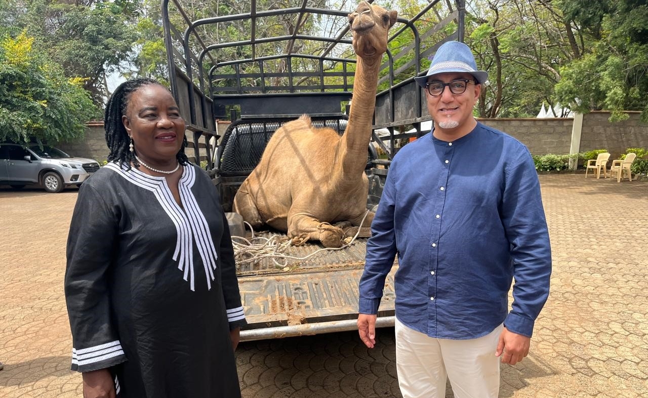 Balala condoles with Ida, gifts her a camel