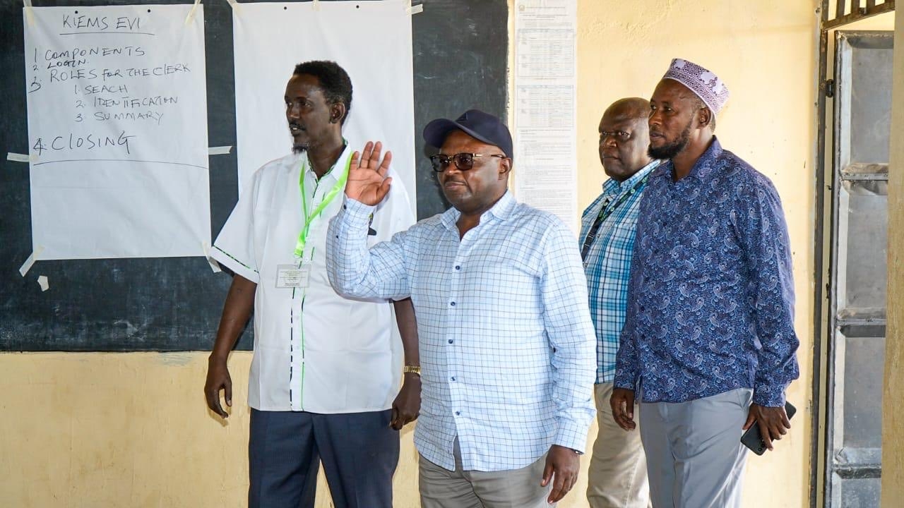 IEBC to deploy plain-clothes cops in tense areas