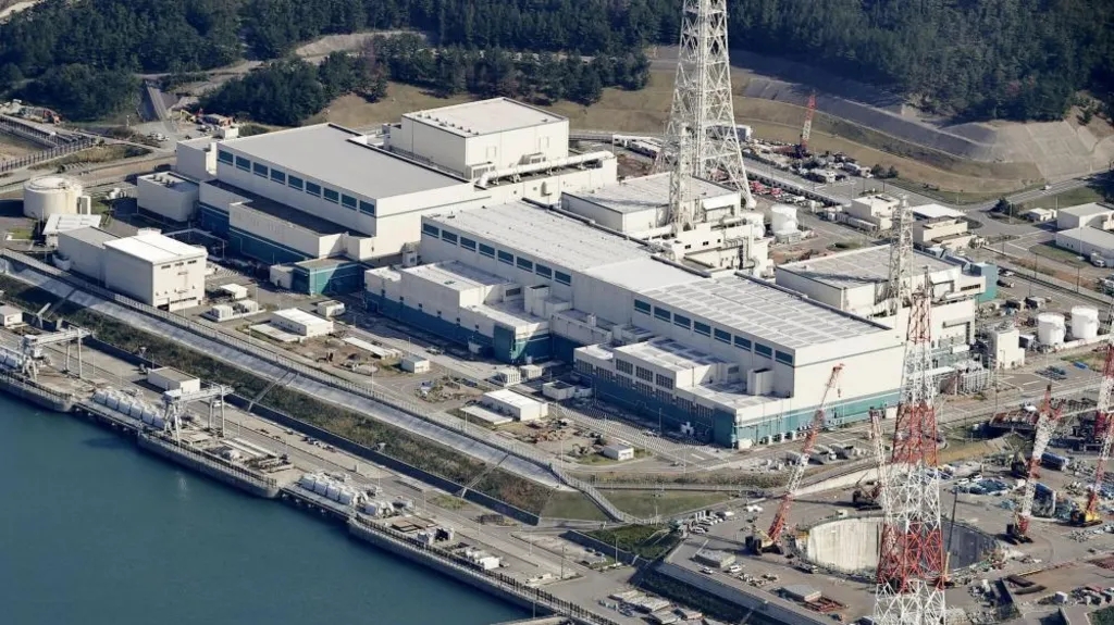 Japan edges closer to restarting world's biggest nuclear power plant