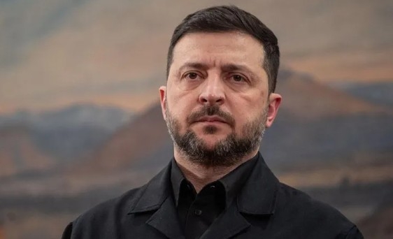 Zelensky ready to work with US on ending Ukraine war