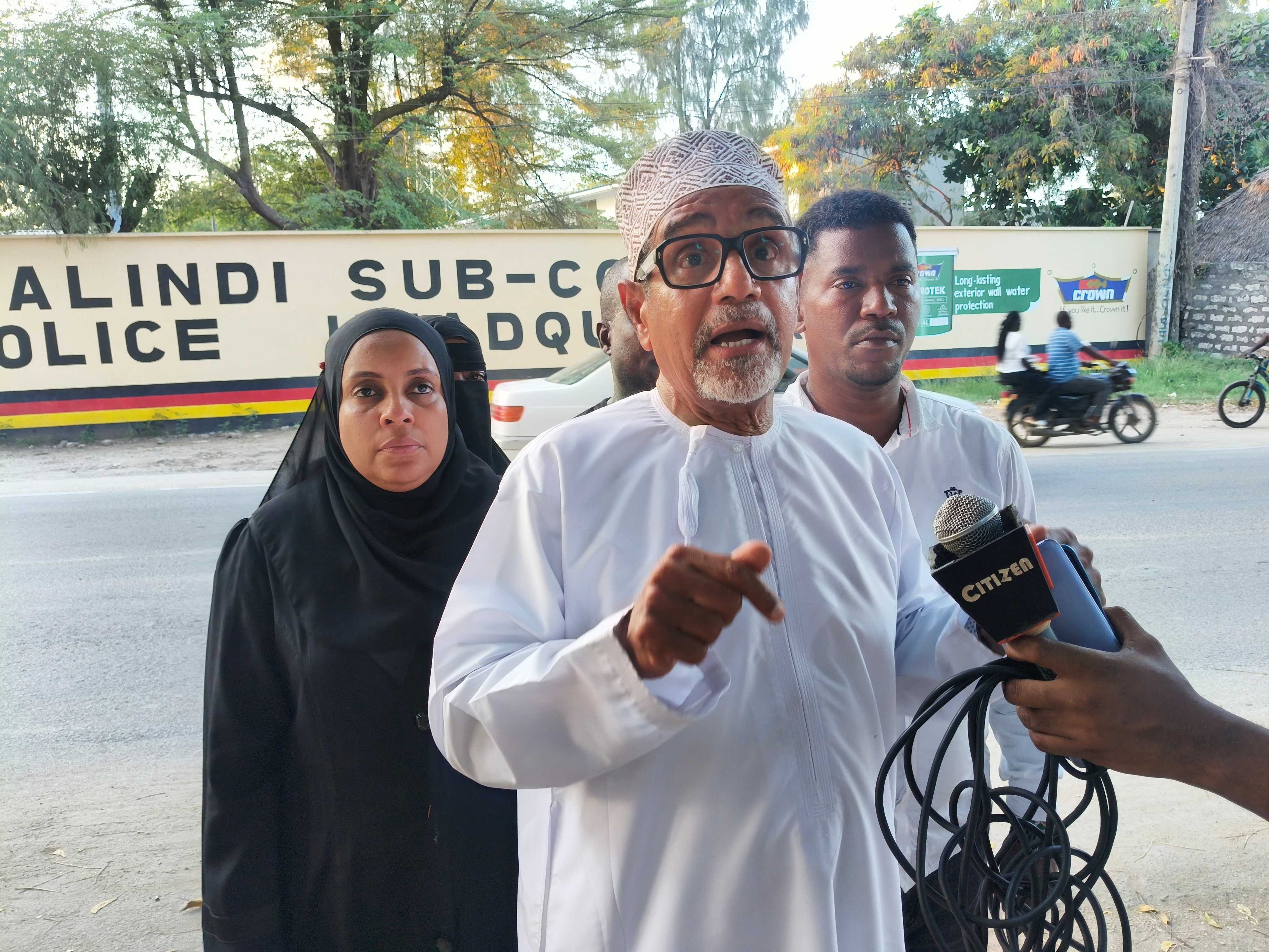 Activists urge security to rethink roadblock tactics on Malindi-Lamu Highway