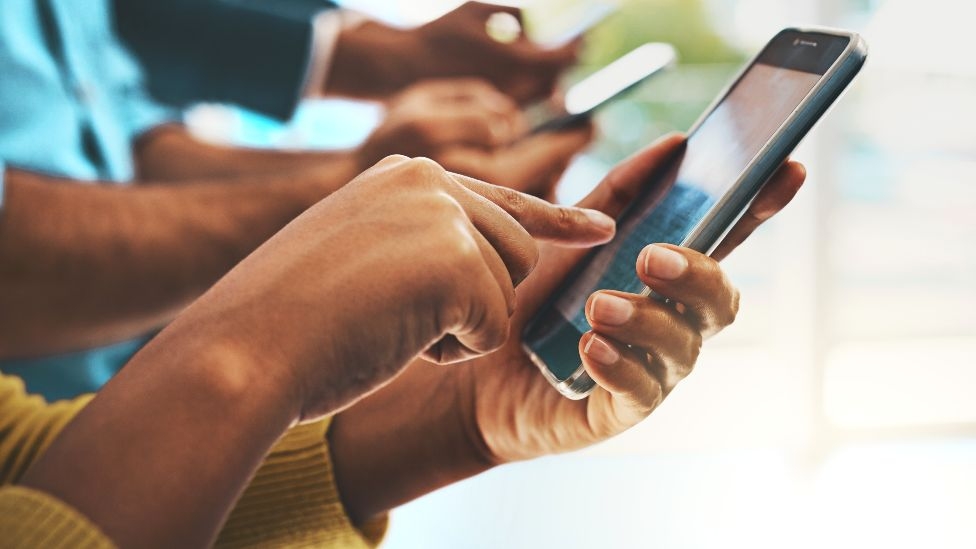 Opera Mini, Safaricom extend free data deal