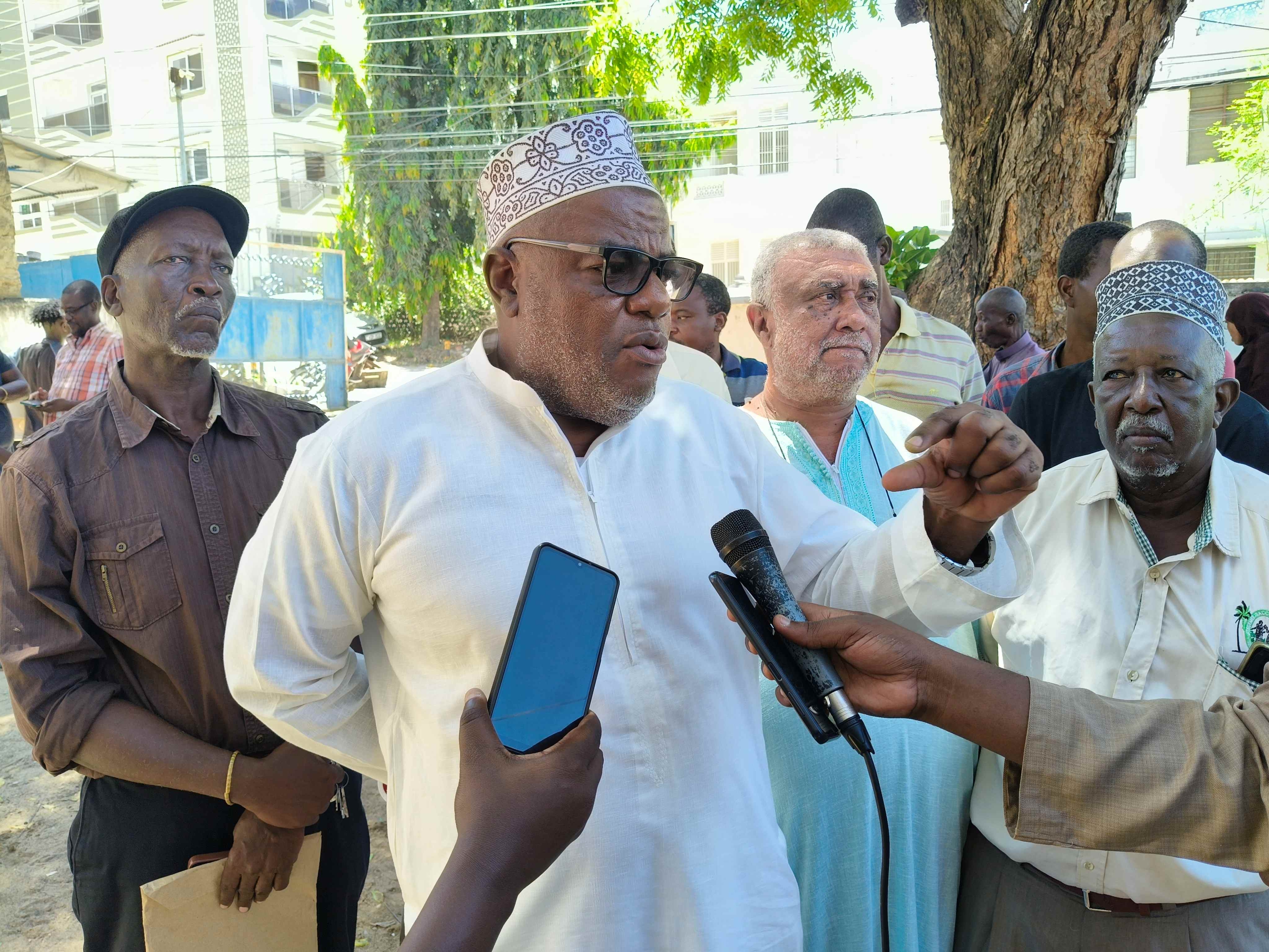 No more evictions in Mombasa, Senator Faki says