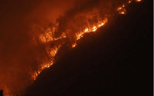At least 18 dead in 'worst wildfires' in South Korea's history
