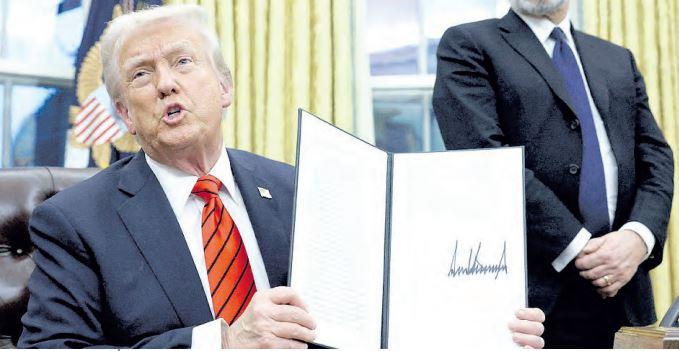 Trump announces 25% tariffs on car imports to US