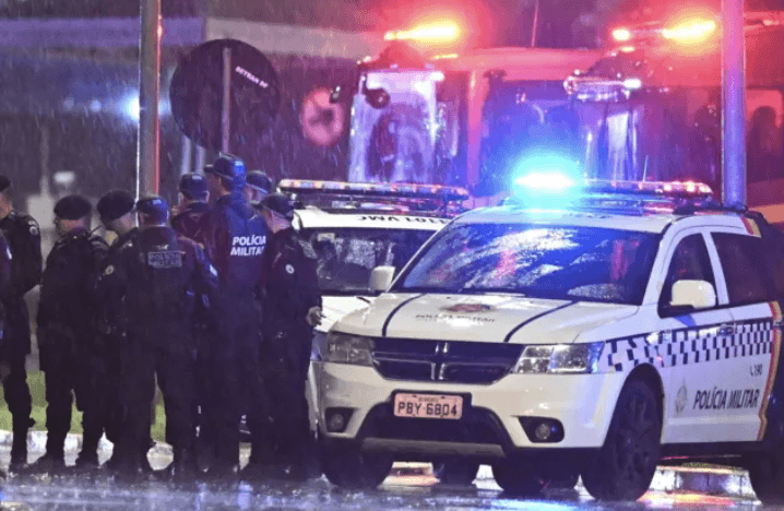 One dead after attack on Brazil's Supreme Court