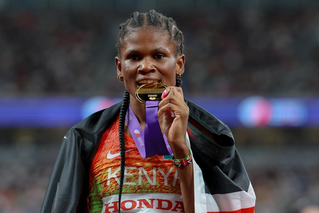 Ruto leads Kenyans in celebrating Odira's gold win