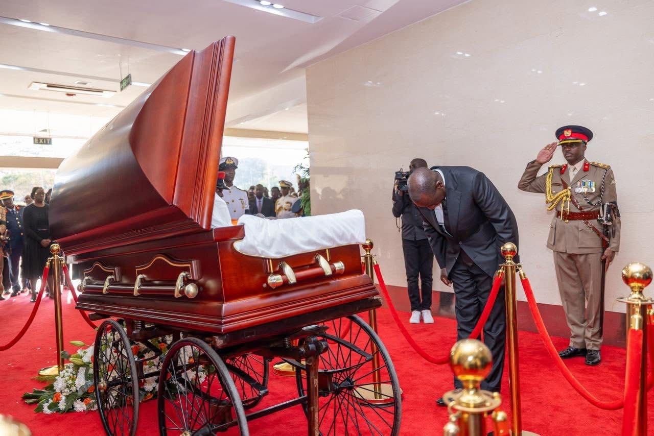 A man of the people! Ruto hails Raila, lauds Kenyans