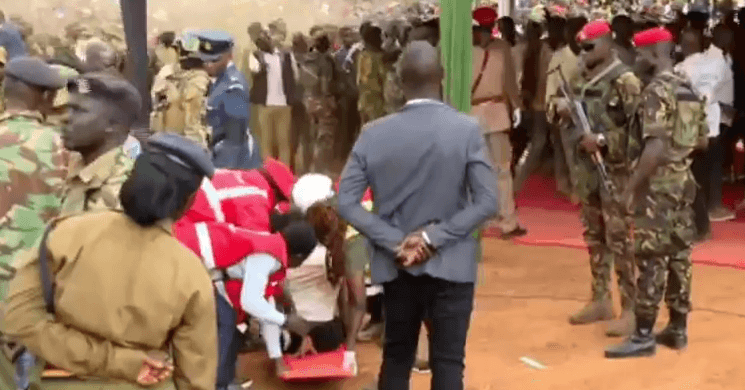 3 injured at Raila’s body viewing in Bondo