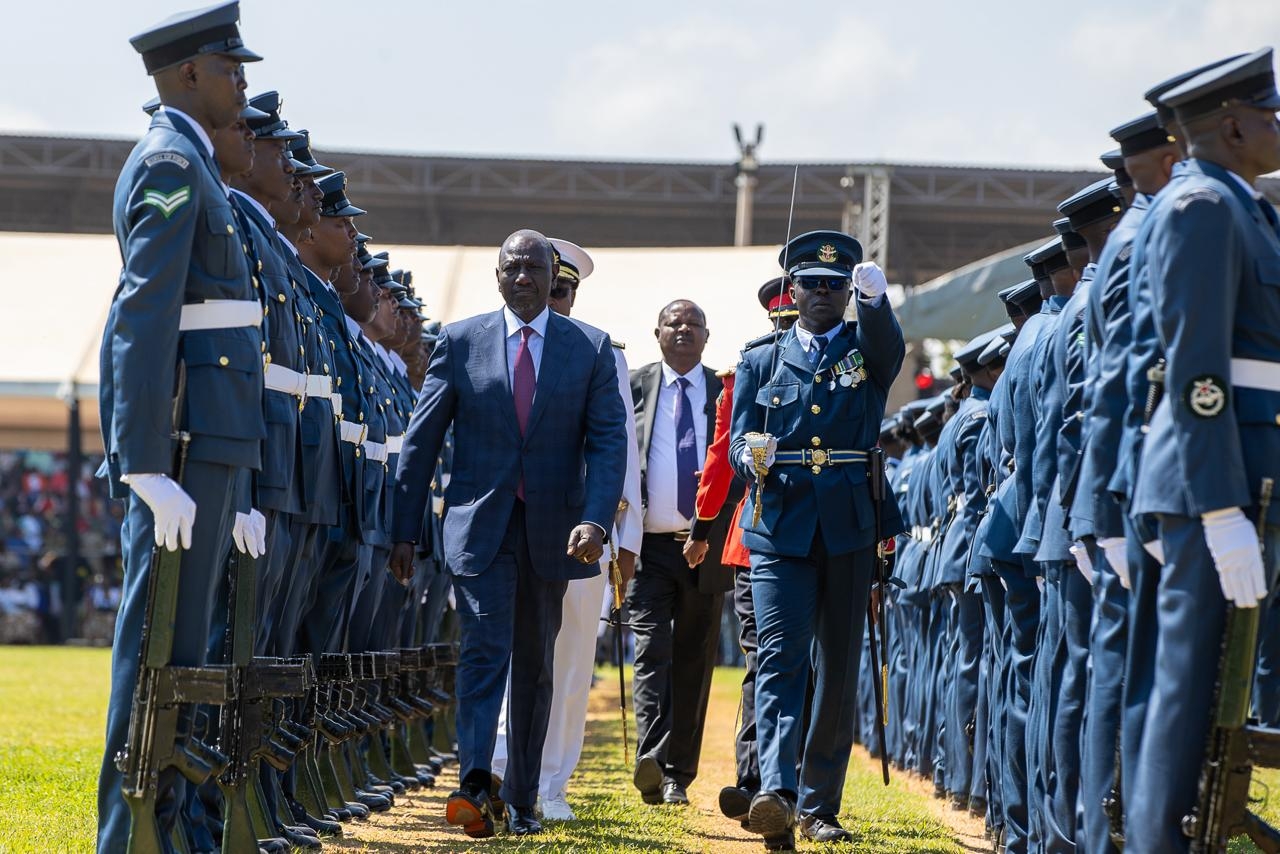 Ruto leads nation in a moment of silence in honour of Raila