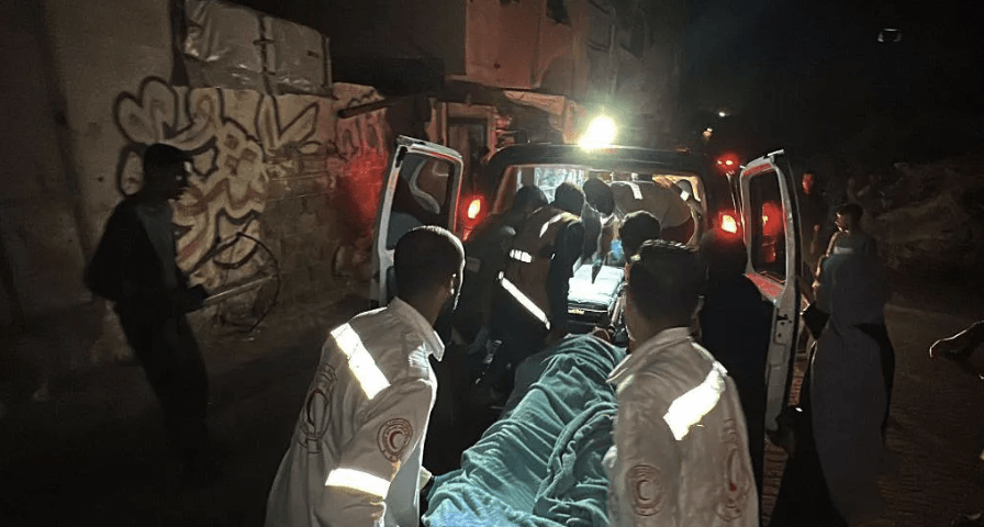 Israeli strikes kill 33 in Gaza, Hamas-run civil defence says