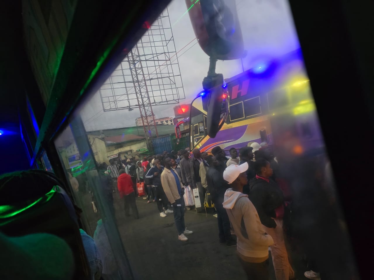 PHOTOS: Queues as festive exodus begins